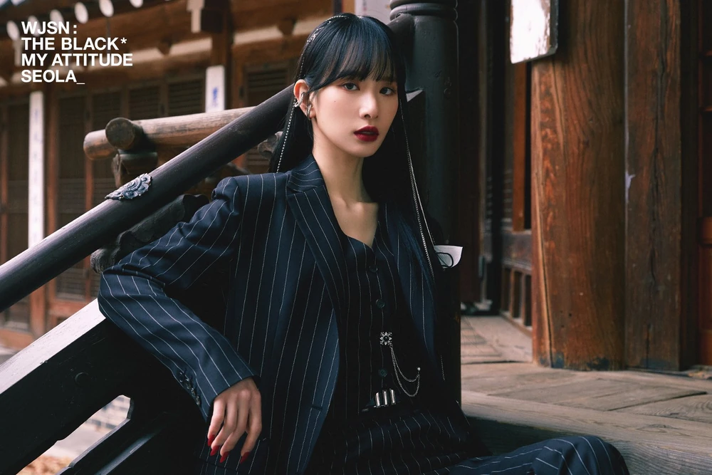 WJSN The Black Seola concept photo for MY ATTITUDE album